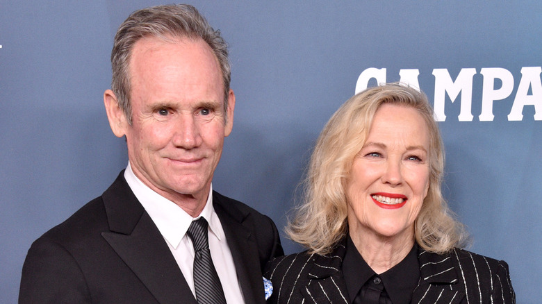 Bo Welch and Catherine O'Hara pose together on the red carpet