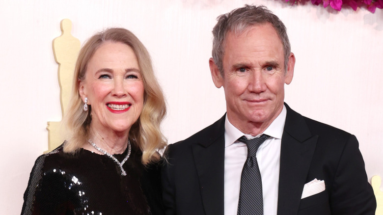 Catherine O'Hara and Bo Welch on the Oscars red carpet