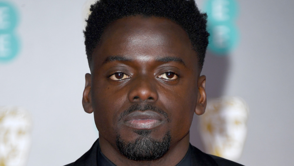 Daniel Kaluuya posing on the red carpet