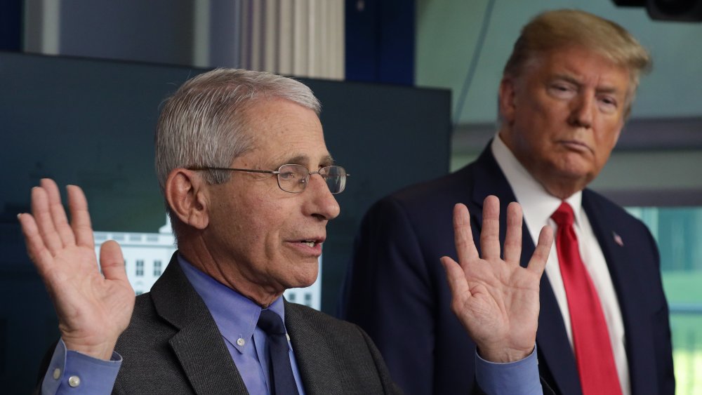 Donald Trump and Anthony Fauci at a coronavirus task force briefing 