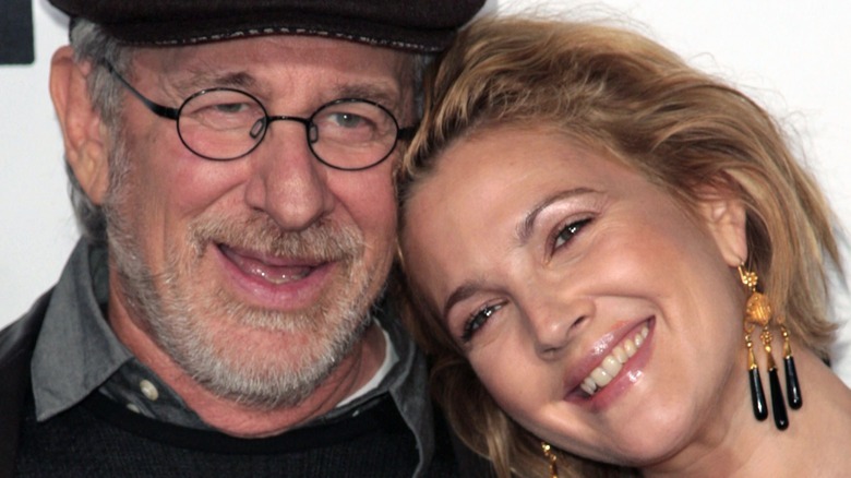 Steven Spielberg and Drew Barrymore on the red carpet