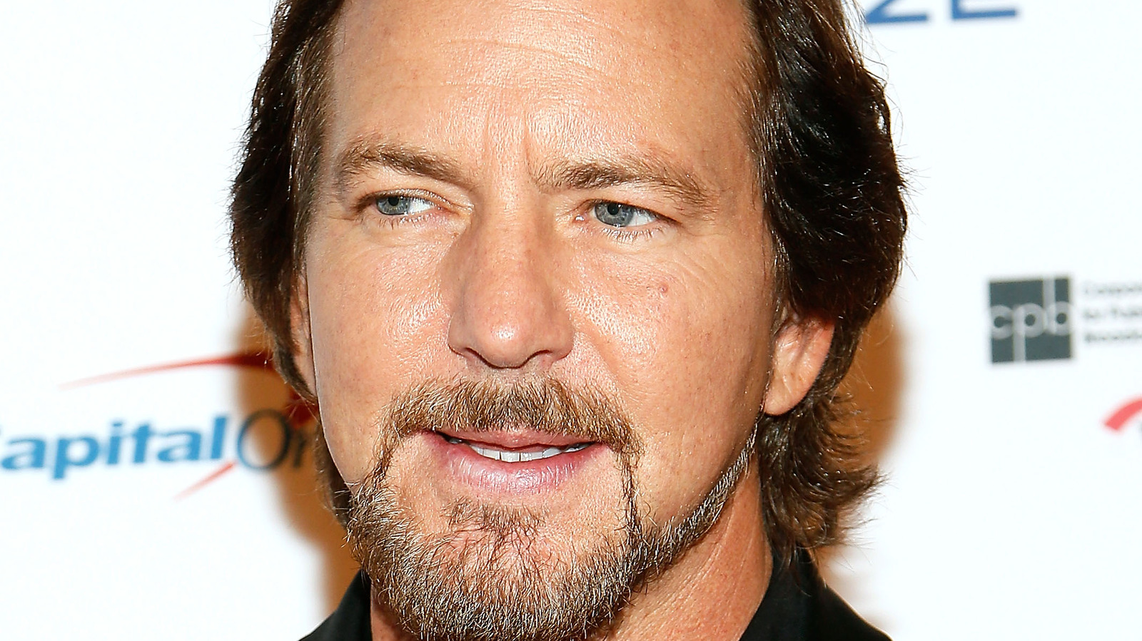 The Truth About Eddie Vedder&rsquo;s First Wife