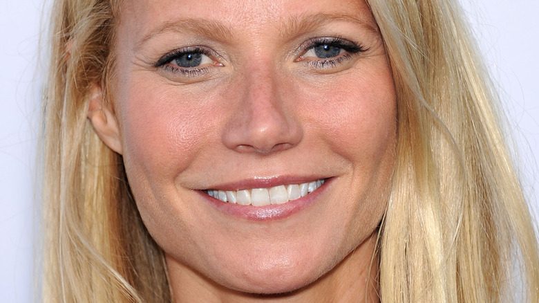 Gwyneth Paltrow smiles on the red carpet