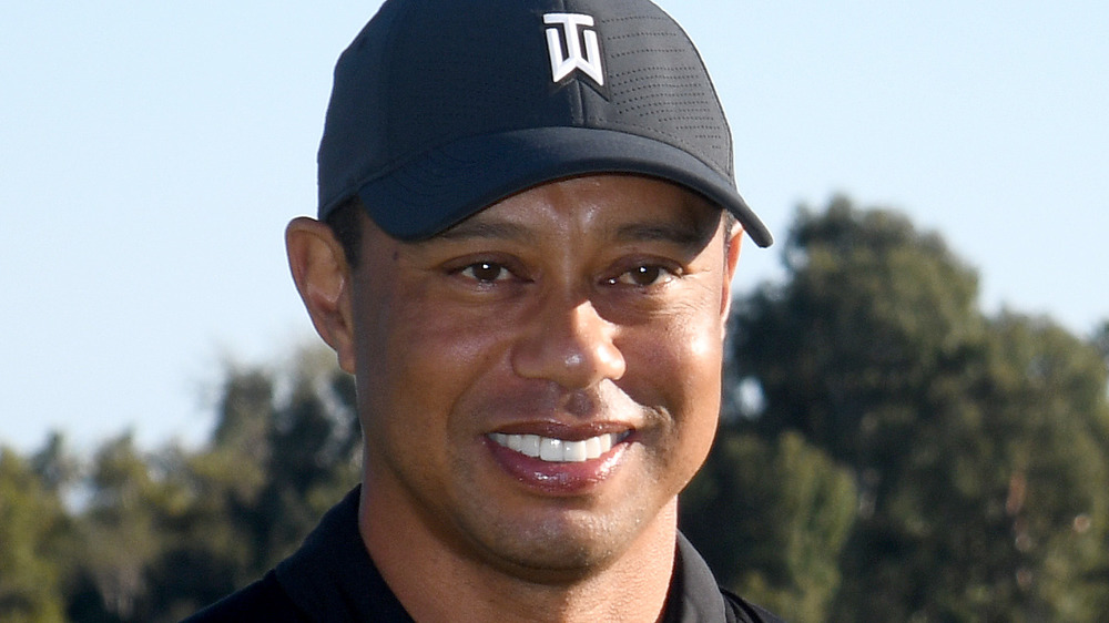 Tiger Woods hat