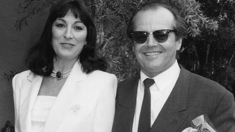 Anjelica Huston and Jack Nicholson smiling 