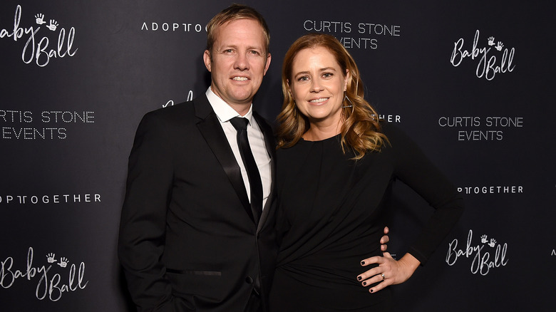 Jenna Kirk and Lee Fischer on the red carpet