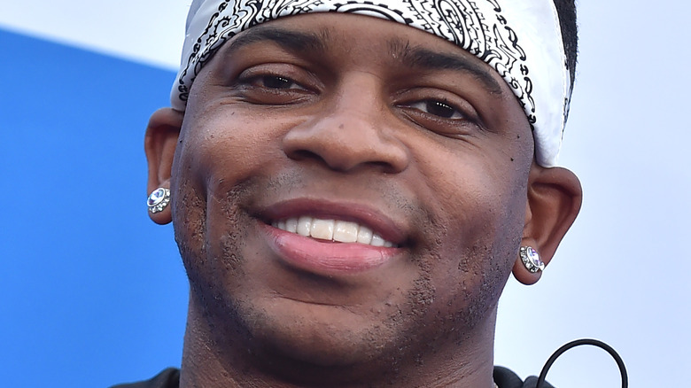 Jimmie Allen smiling