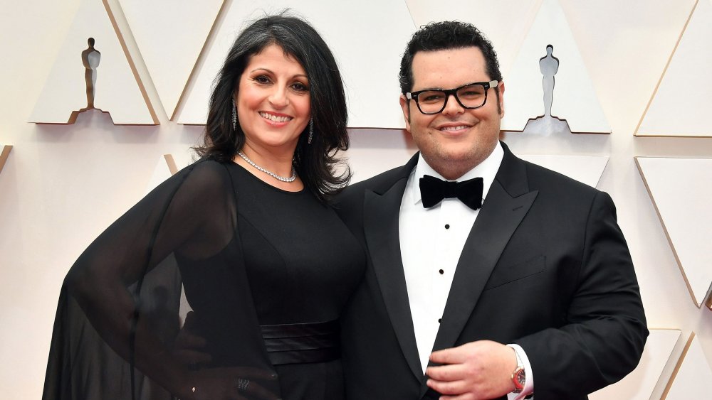 Ida Darvish and Josh Gad