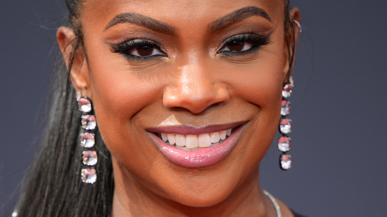 Kandi Burruss smiling