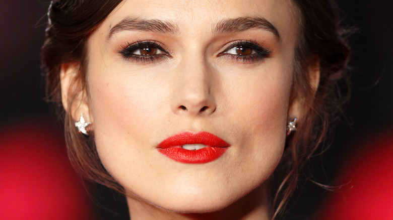 Keira Knightely wears red lipstick