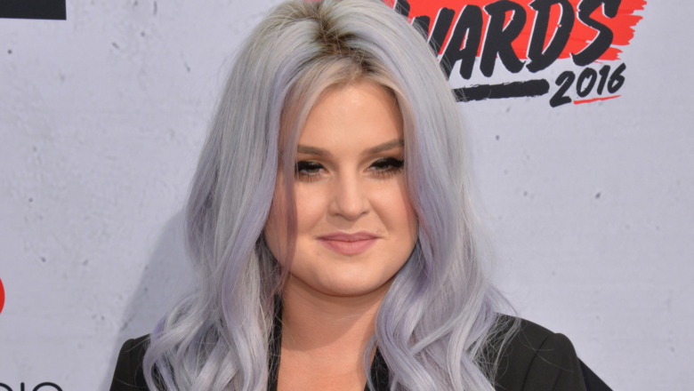 Kelly Osbourne on the red carpet