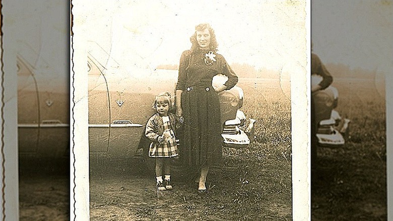 Betty Sue Lynn and Loretta Lynn