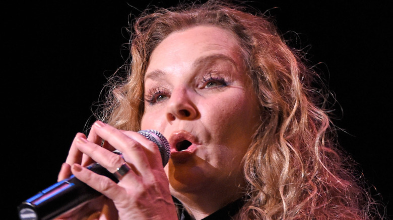 Peggy Lynn on stage