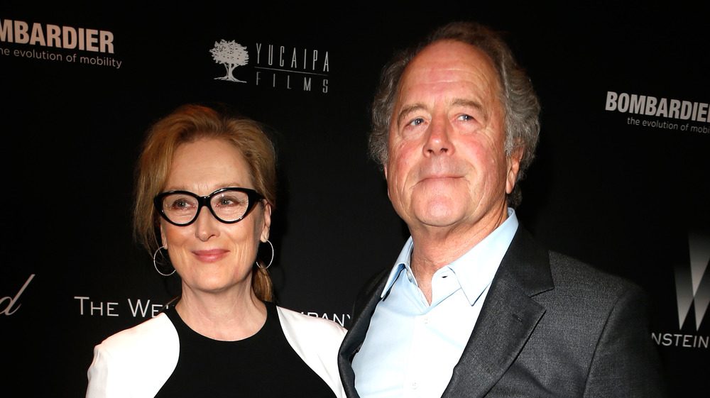 Meryl Streep and Don Gummer posing on red carpet