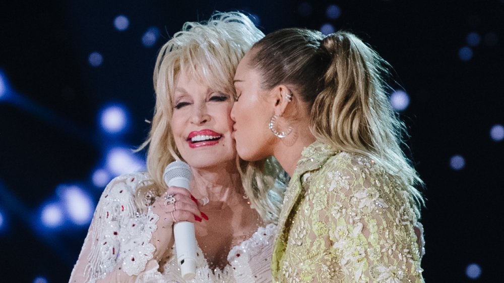 Dolly Parton & Miley Cyrus