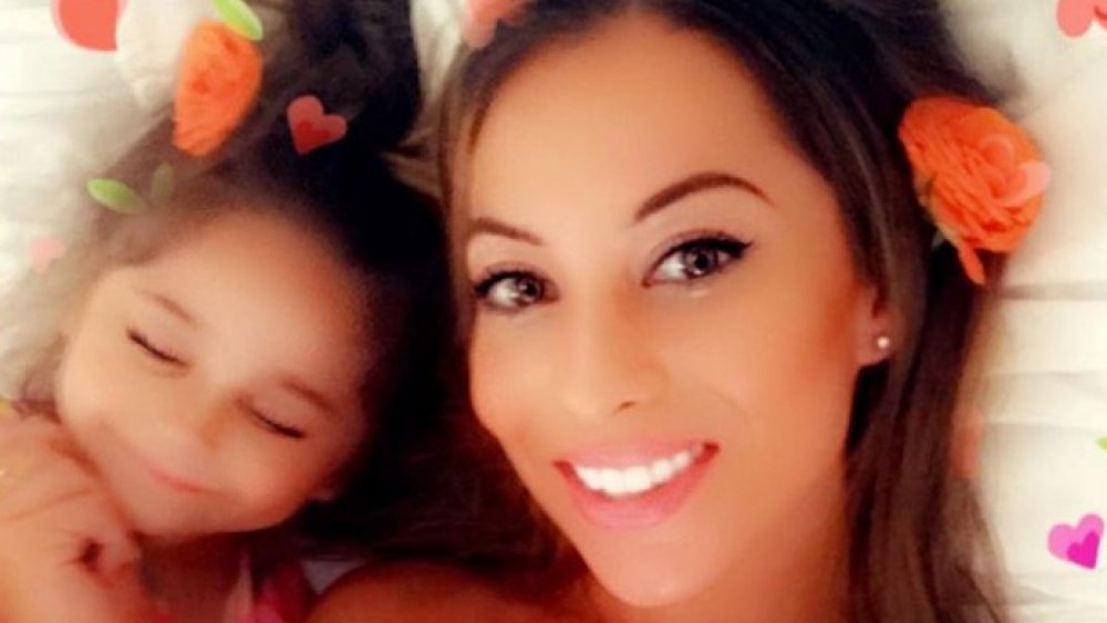 Amabella and Amanda Markert posing for a selfie on Instagram 