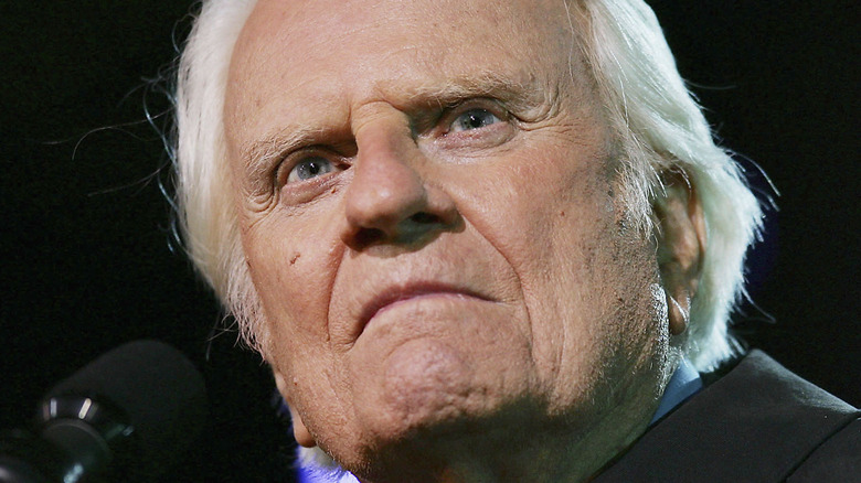 Billy Graham preaching in 2004