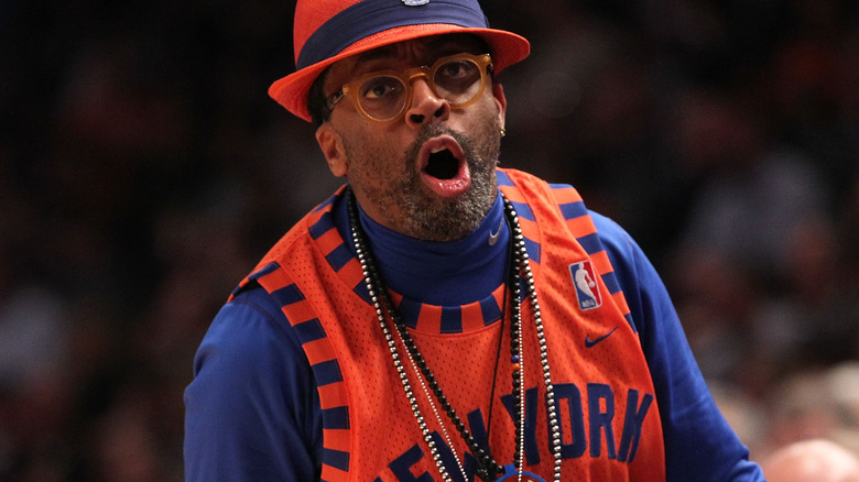 Spike Lee yelling at a Knicks game