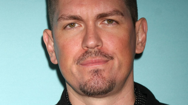 Steve Howey on the red carpet