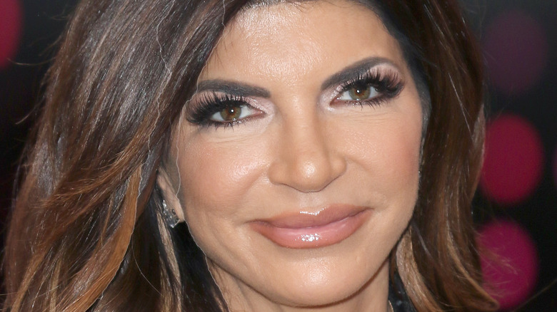 Teresa Giudice lips closed