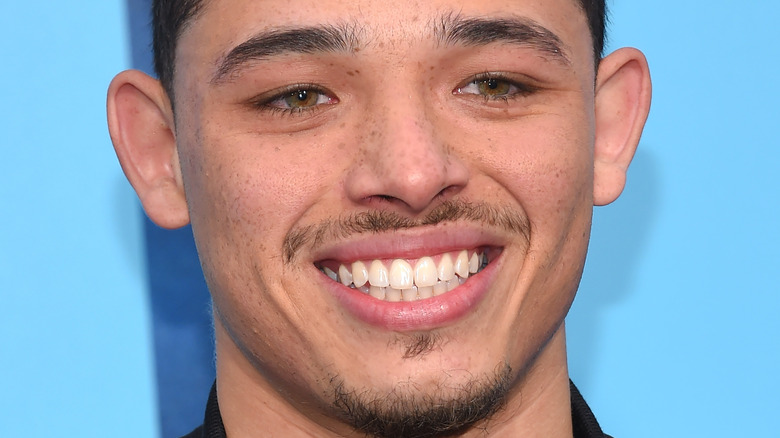 Anthony Ramos smiling