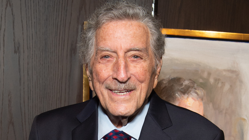 Tony Bennett smiling    