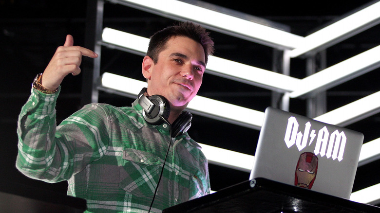 DJ AM performs