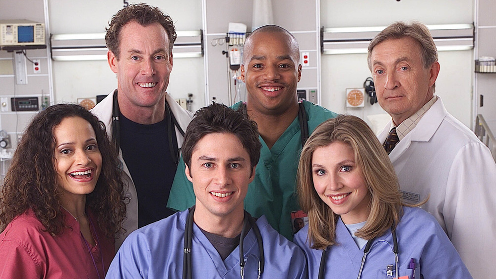 Scrubs cast smiling