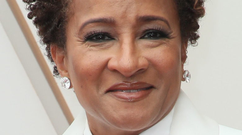 Wanda Sykes smiling 