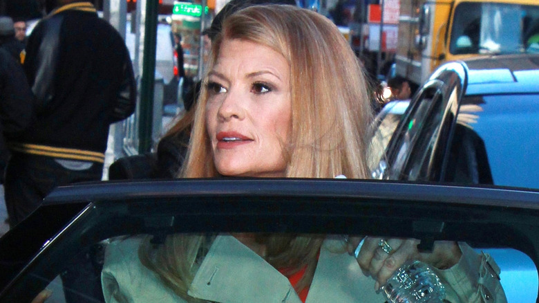 Dianna De La Garza standing