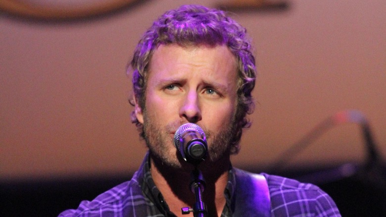 Dierks Bentley on stage