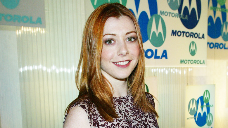 Alyson Hannigan smiling