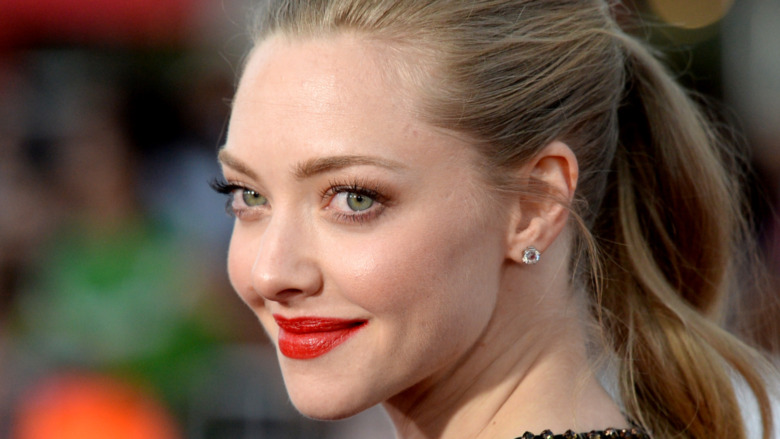 Amanda Seyfried on red carpet