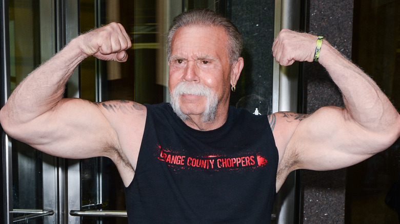 Paul Teutul Sr. flexing