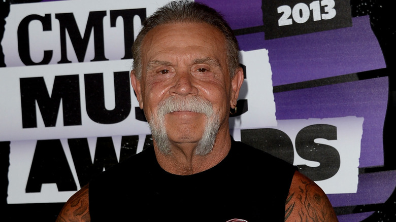 Paul Teutul Sr. posing