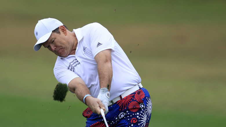 Bret Baier on golf course