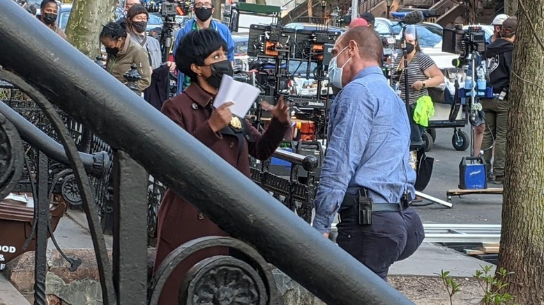 Christopher Meloni on set
