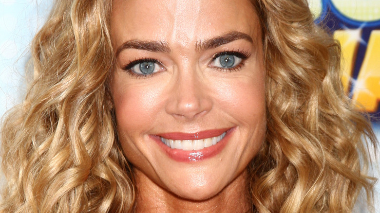 Denise Richards smiling