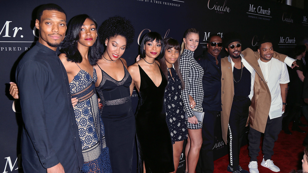 Eddie Murphy with his family