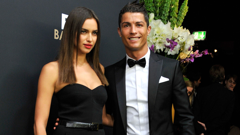 Irina Shayk and Cristiano Ronaldo posing
