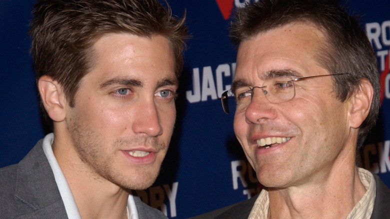 Jake Gyllenhaal and Stephen Gyllenhaal smiling