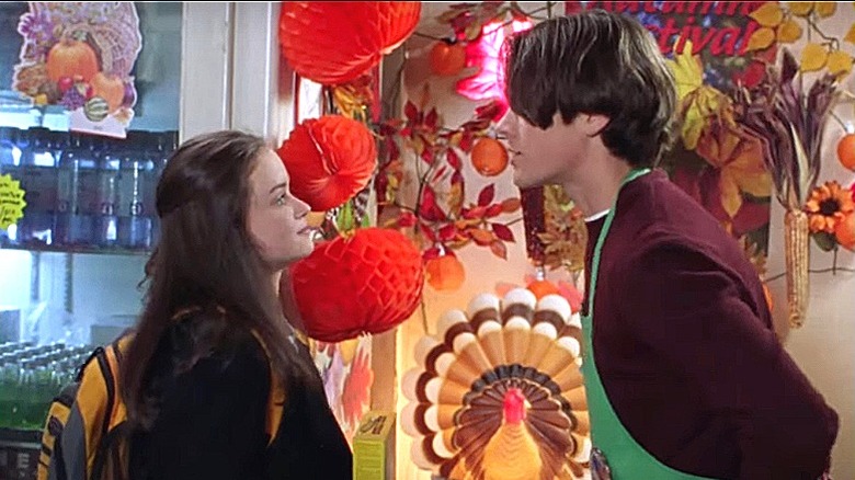 Alexis Bledel and Jared Padalecki in Gilmore Girls