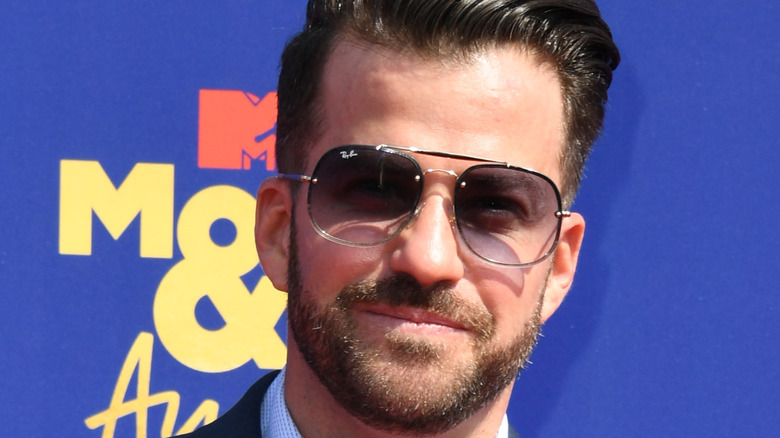 Johnny Bananas on red carpet