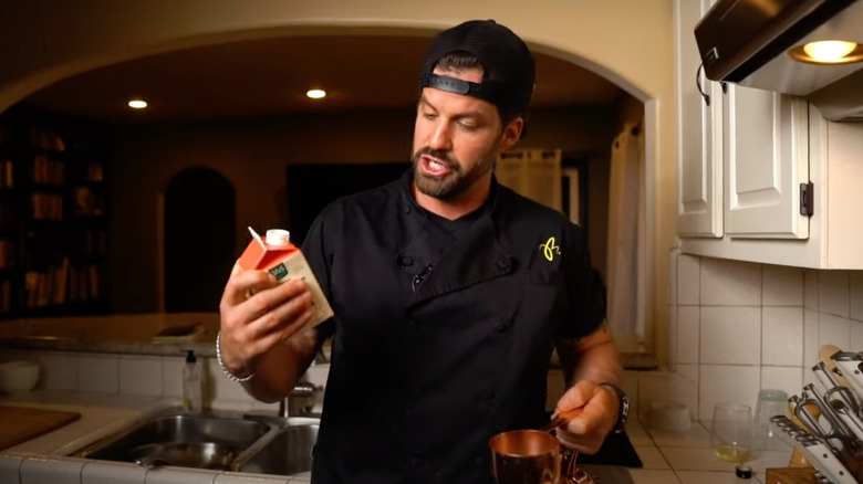 Johnny Bananas cooking