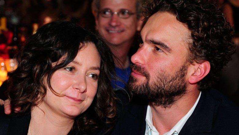 Johnny Galecki and Sara Gilbert