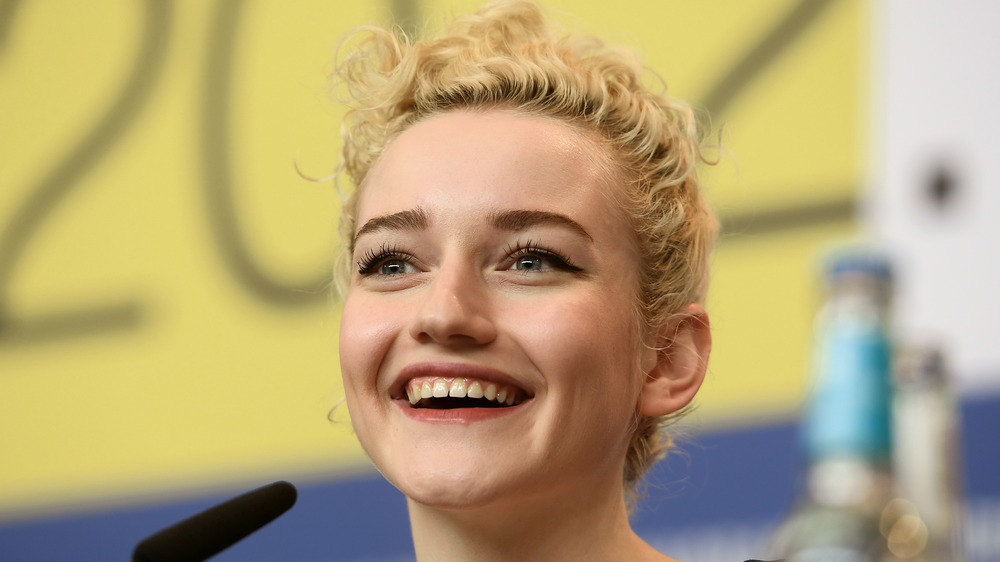 Julia Garner smiling