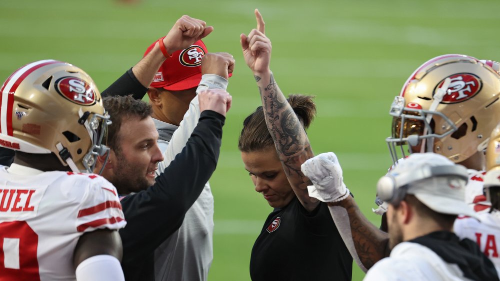 Katie Sowers with the San Francisco 49ers team