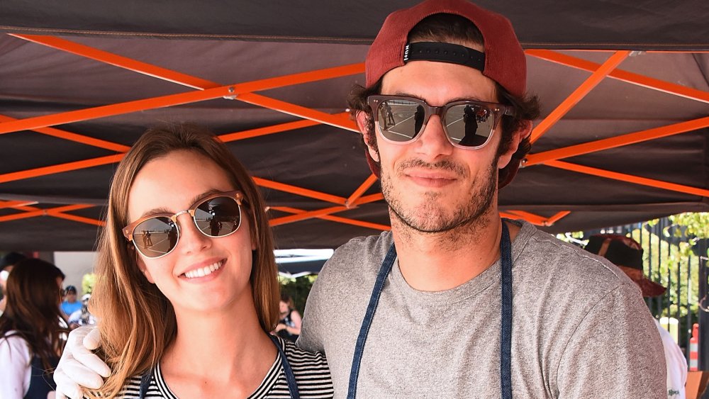 Leighton Meester and Adam Brody volunteer at Feeding America's Summer Hunger Awareness event