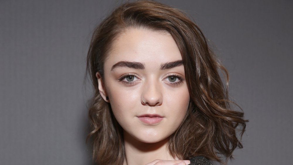 5. Maisie Williams' Blue Hair Is the Perfect Shade for Summer - wide 6