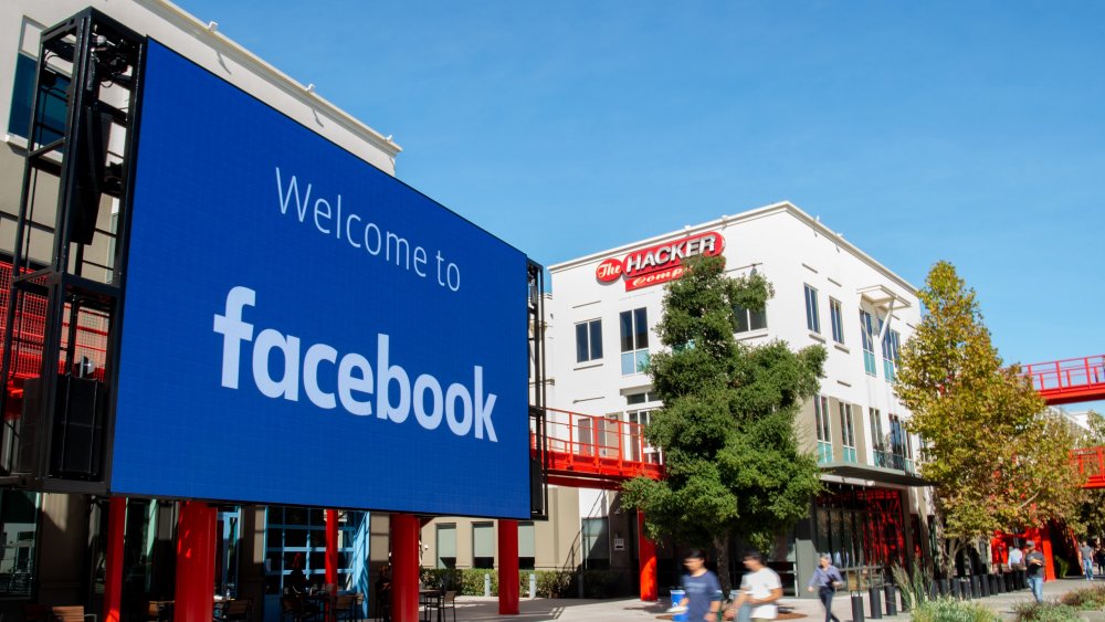 Facebook sign